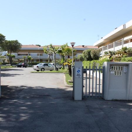 La Ca' Al Mare Apartment Карара Екстериор снимка