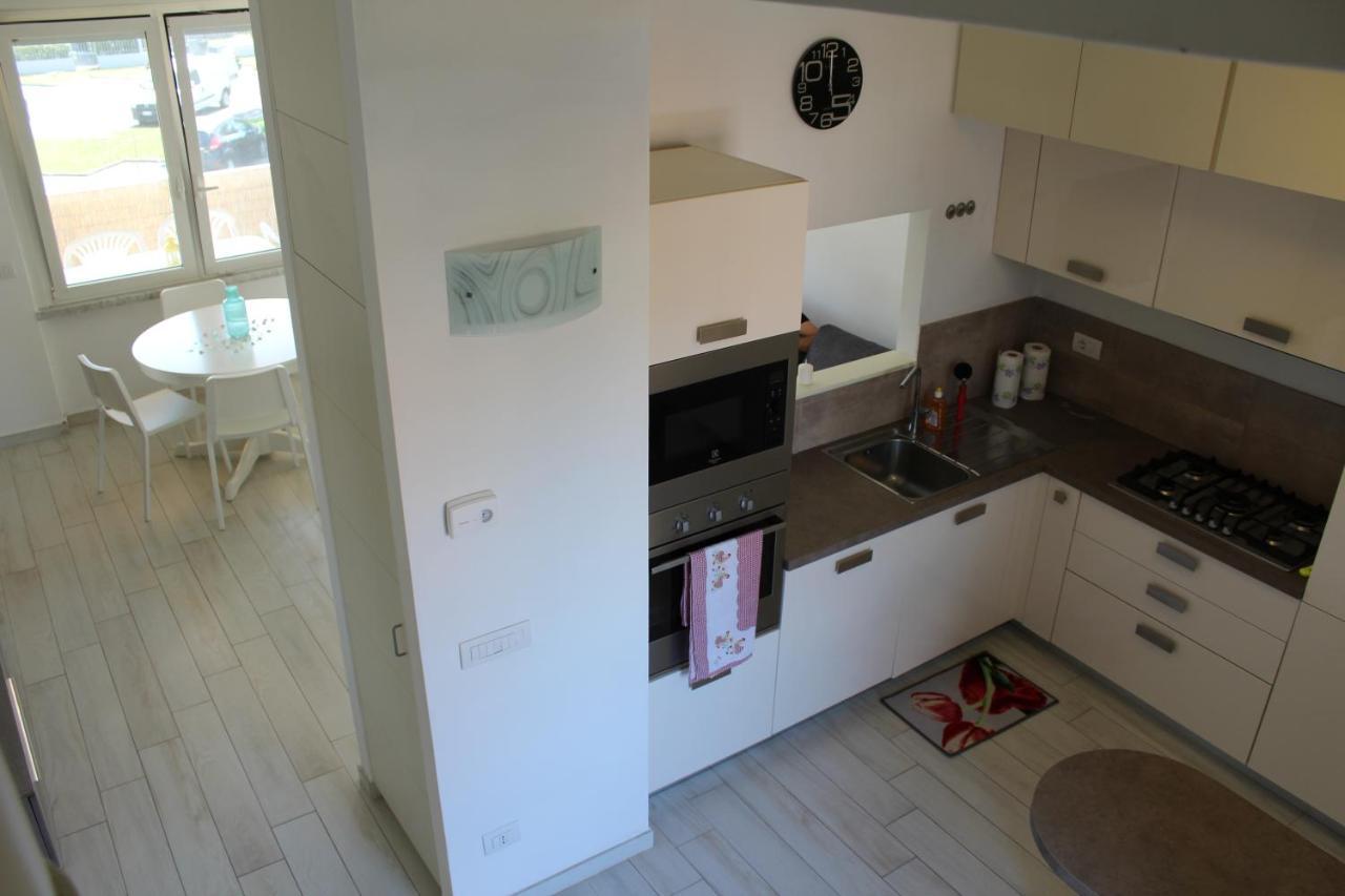 La Ca' Al Mare Apartment Карара Екстериор снимка